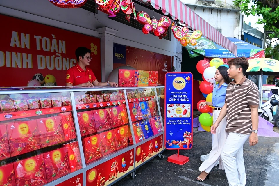 Kido tăng gấp đôi sản lượng bánh Trung thu giữa chiến dịch truy quét hàng giả